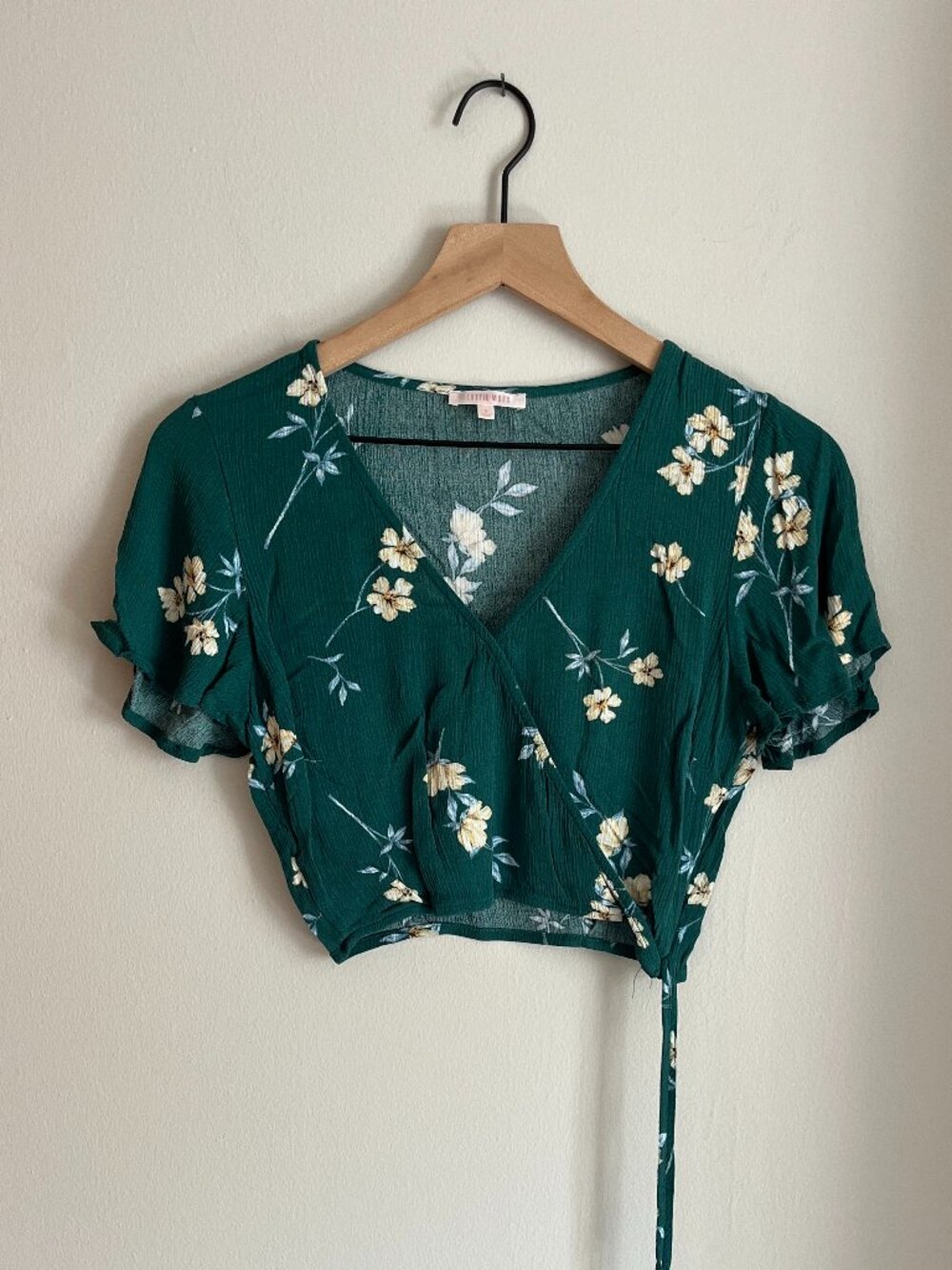 PacSun | Wrap style crop top | Sz Small
